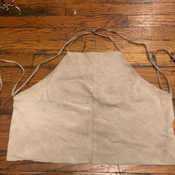 Tan Suede top. With straps - Picture 2 of 3